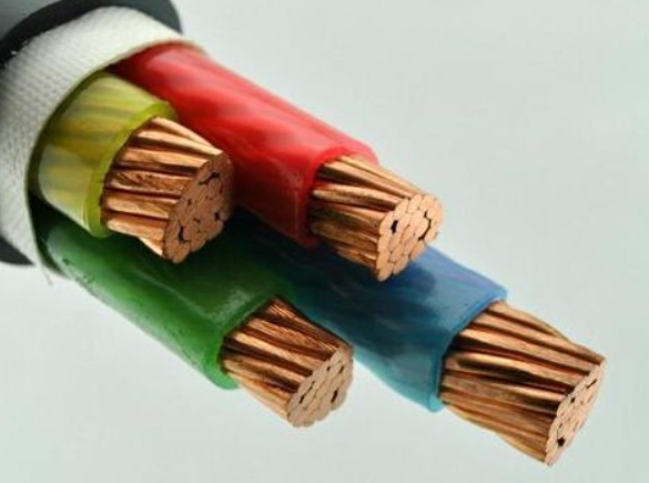 起聯(lián)電纜講解礦物質(zhì)電纜銅護(hù)線(xiàn)套具備高耐蝕性.jpg